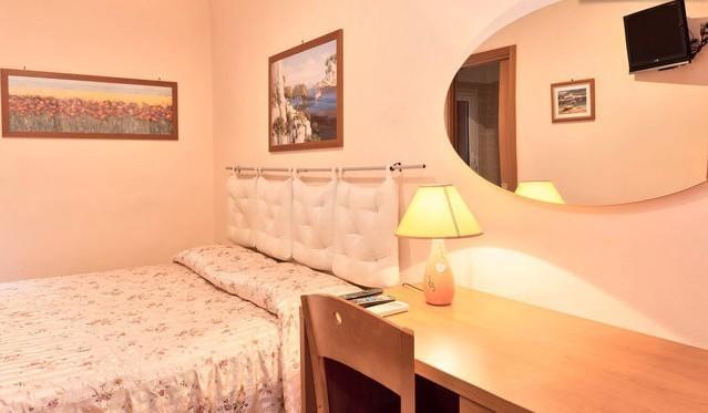 Saint Peter Holiday Rome Kamer foto