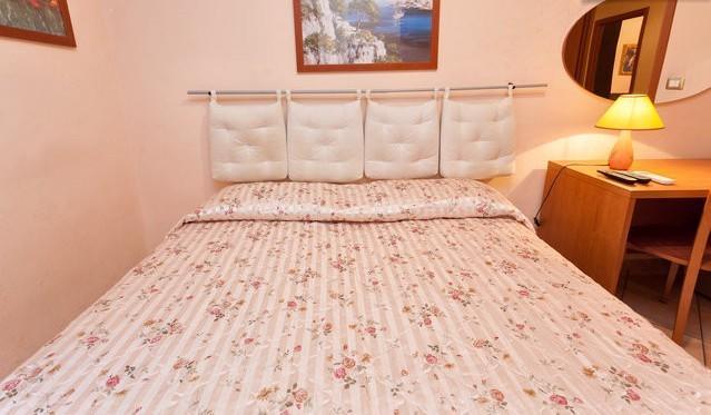 Saint Peter Holiday Rome Kamer foto